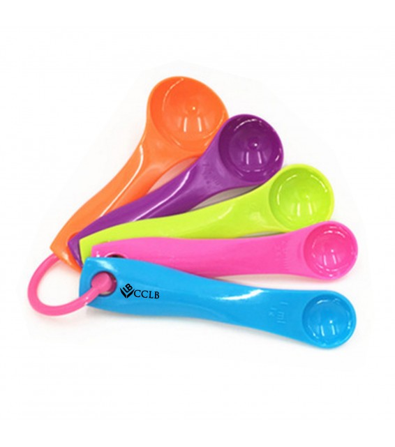 Colorful Plastic Measuring Spoon Set